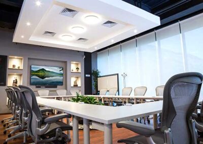 Producción audiovisual, producción musical, producción de eventos, video, fotografía, Marketing , Storytelling, copywriting, páginas web, creatividad