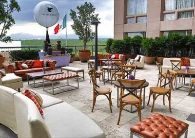 Producción audiovisual, producción musical, producción de eventos, video, fotografía, Marketing , Storytelling, copywriting, páginas web, creatividad